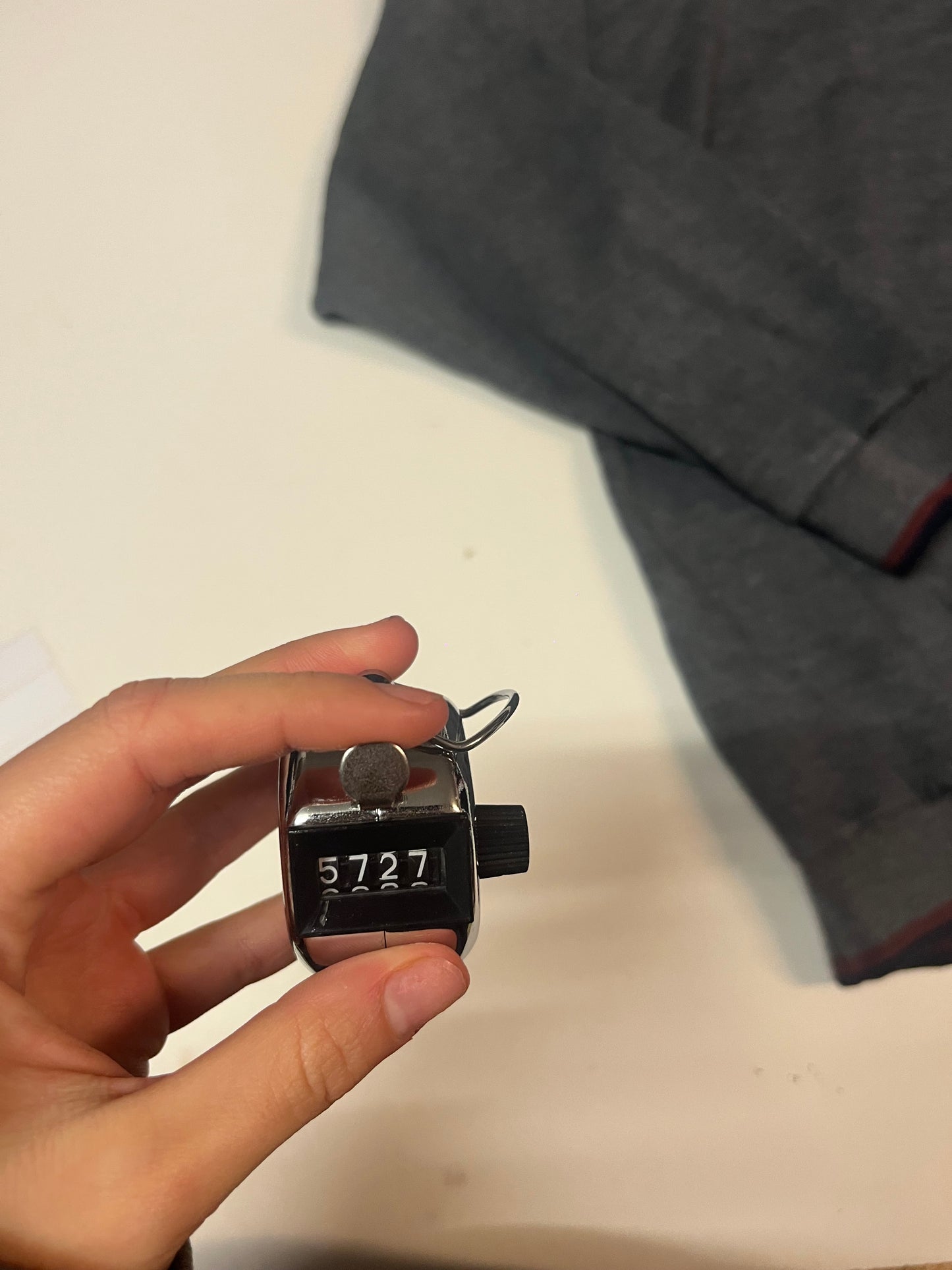 Vintage Reebok Sweatshirt XL fit S gesticktes Logo 5727