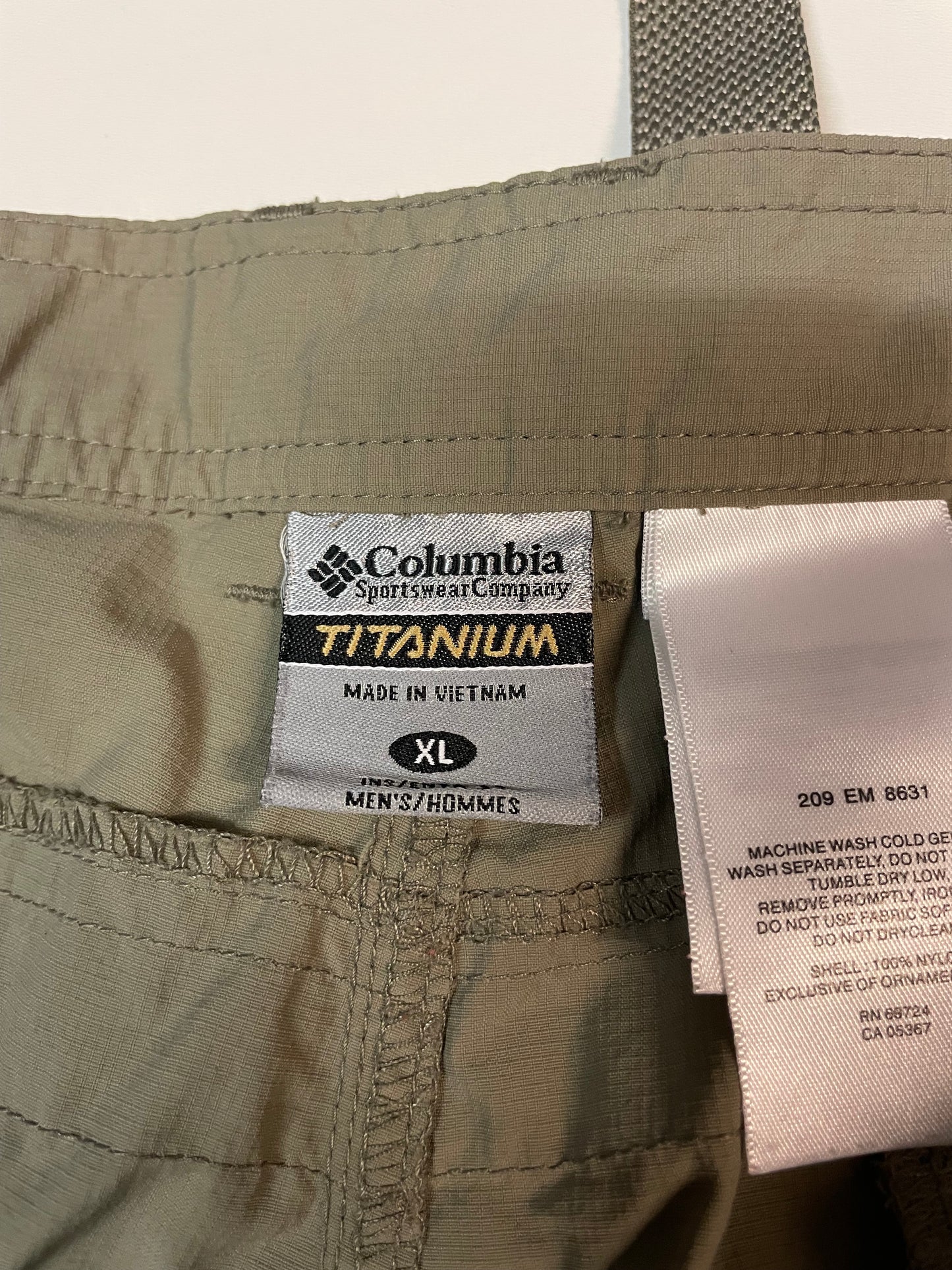 Columbia Vintage Trackpants Baggy XL 3749
