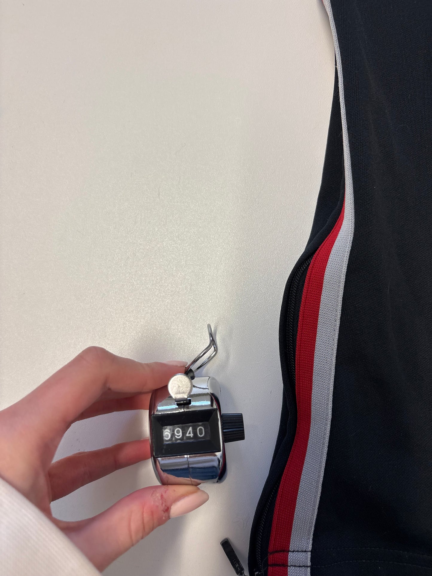 Nike Vintage Trackpants M baggy innen beschädigt 6940