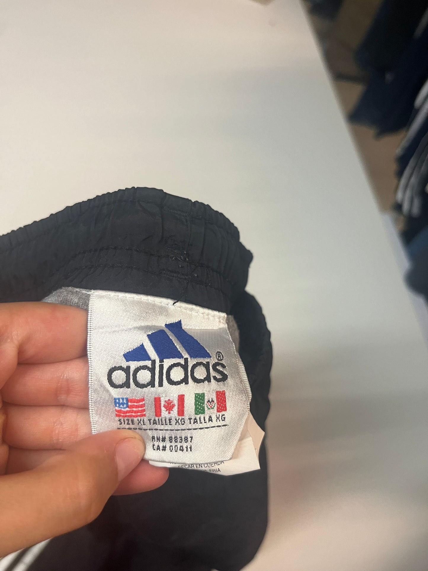Vintage Adidas Trackpants XL 3910