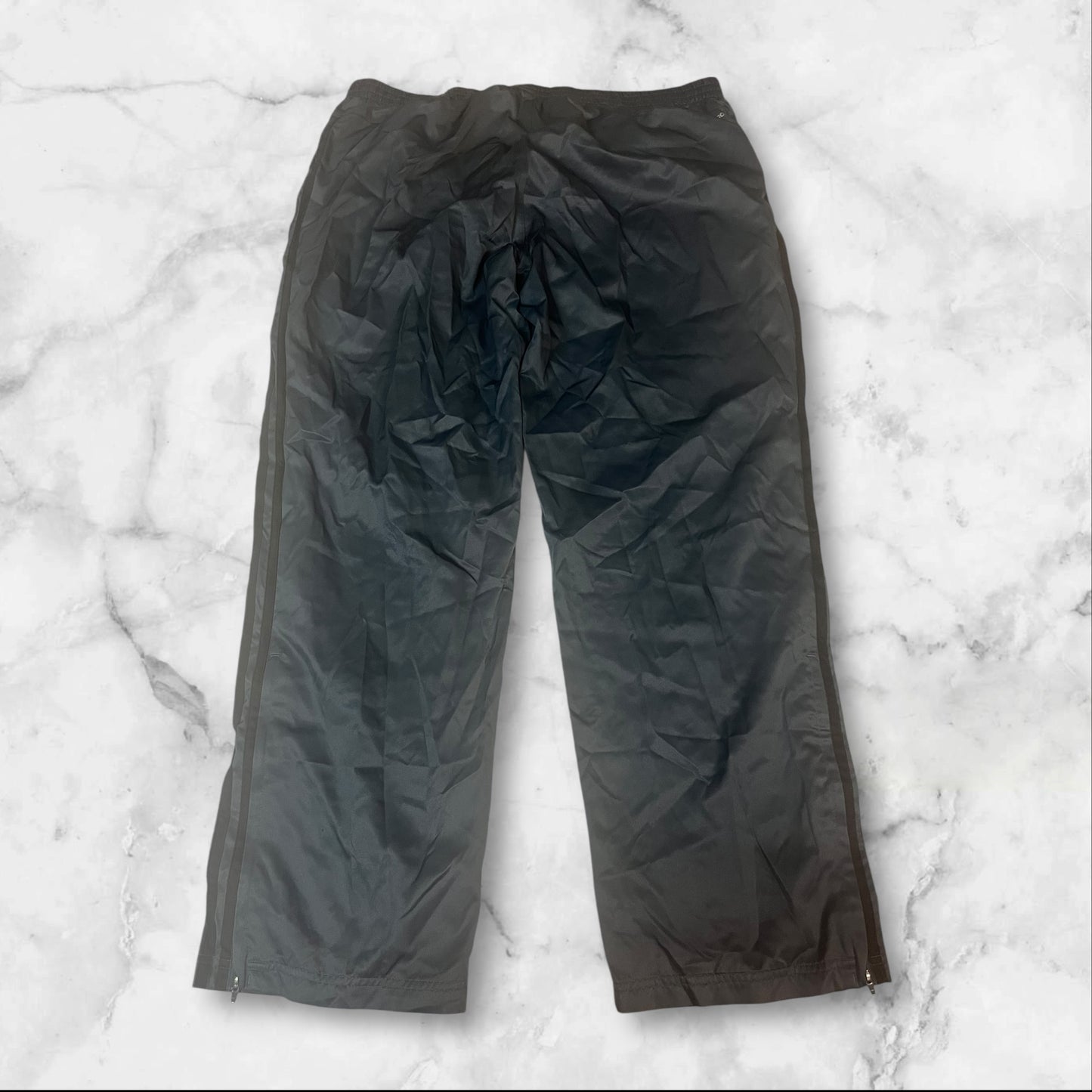 Vintage Adidas Trackpants XXl fit L 4441