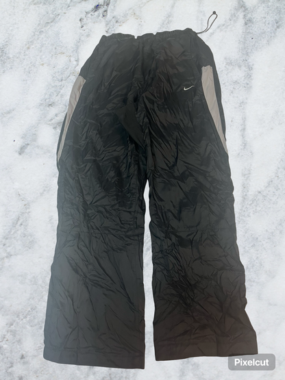 Vintage Nike Trackpants baggy L fit S 5692