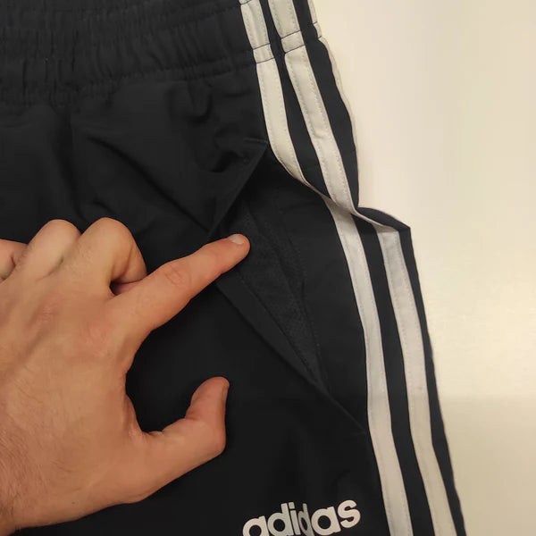 Adidas Vintage Trackpants Baggy S nylon Stoff aus Regenjacke (XL aber fällt klein aus) 314