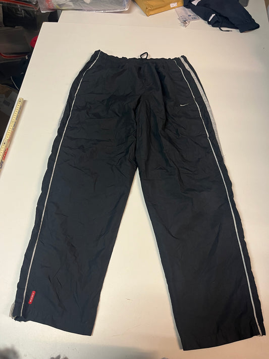 Vintage Nike Trackpants baggy XL fit L 5538
