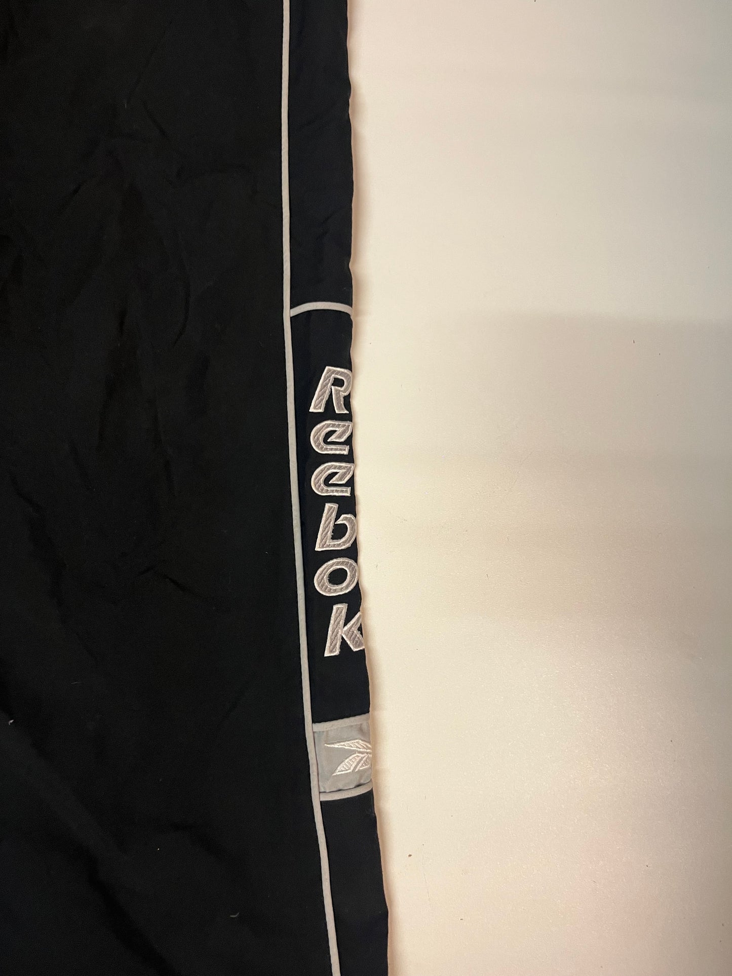 Vintage Reebok Trackpants baggy M fit S 5296