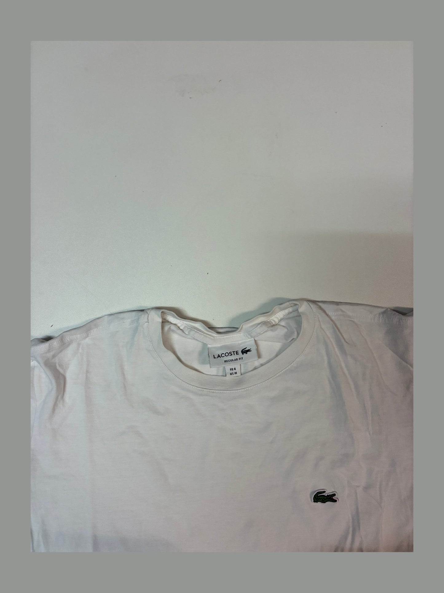 Vintage Lacoste Tshirt M fit S 6098