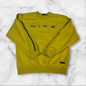 Vintage Nike Sweatshirt S 526