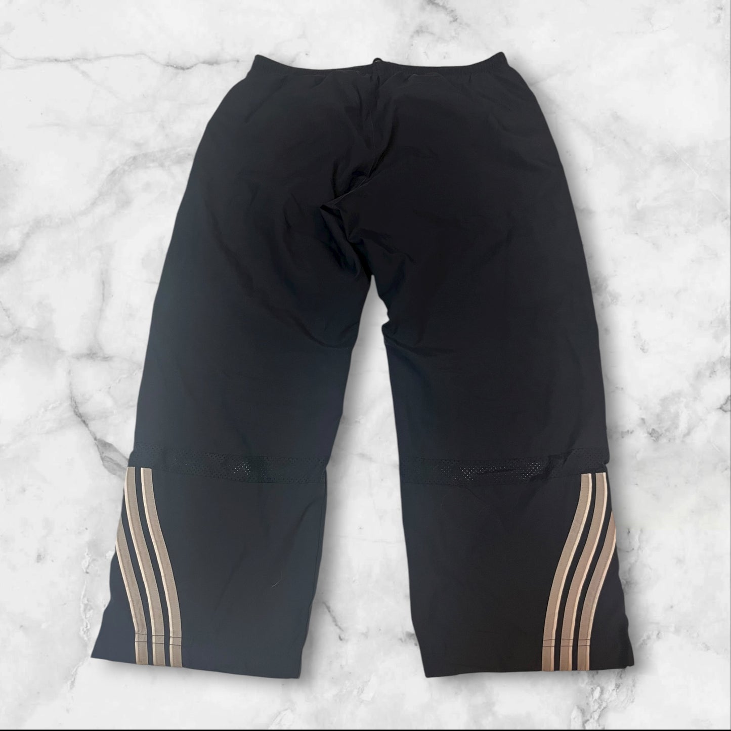 Vintage Adidas Trackpants baggy L kurze Beine 4484