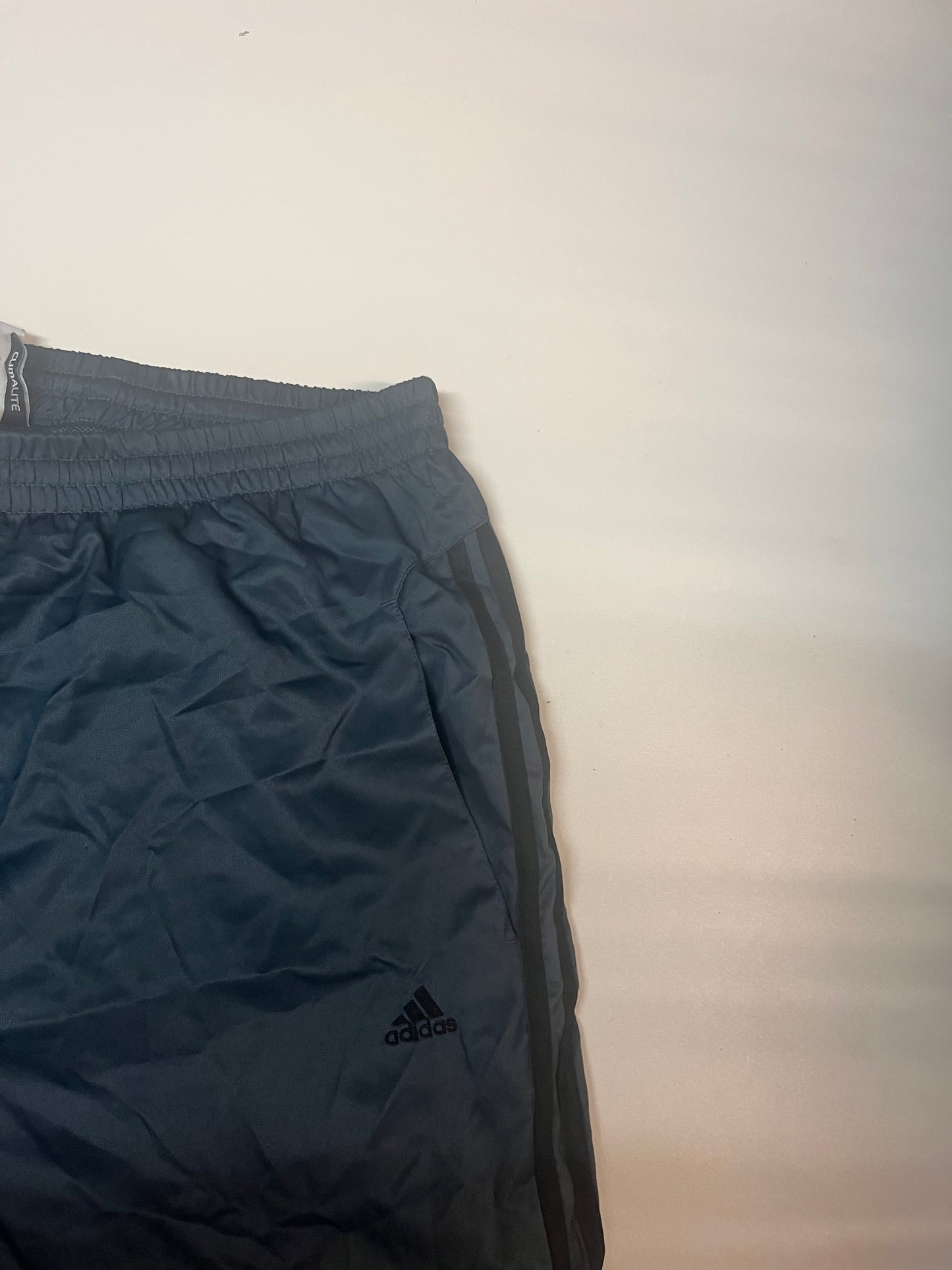 Vintage Adidas Trackpants XXl fit L 4441