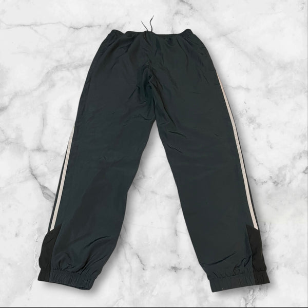 Adidas Vintage Trackpants Baggy Nylon Stoff aus Regenjacke M 258
