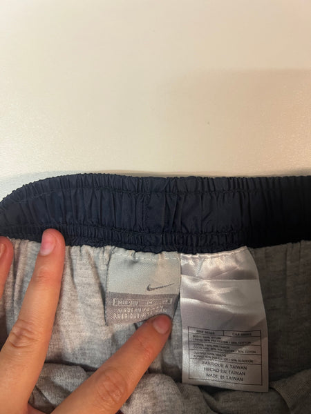 Vintage Nike Trackpants Baggy M fit S ( Band fehlt) 1876