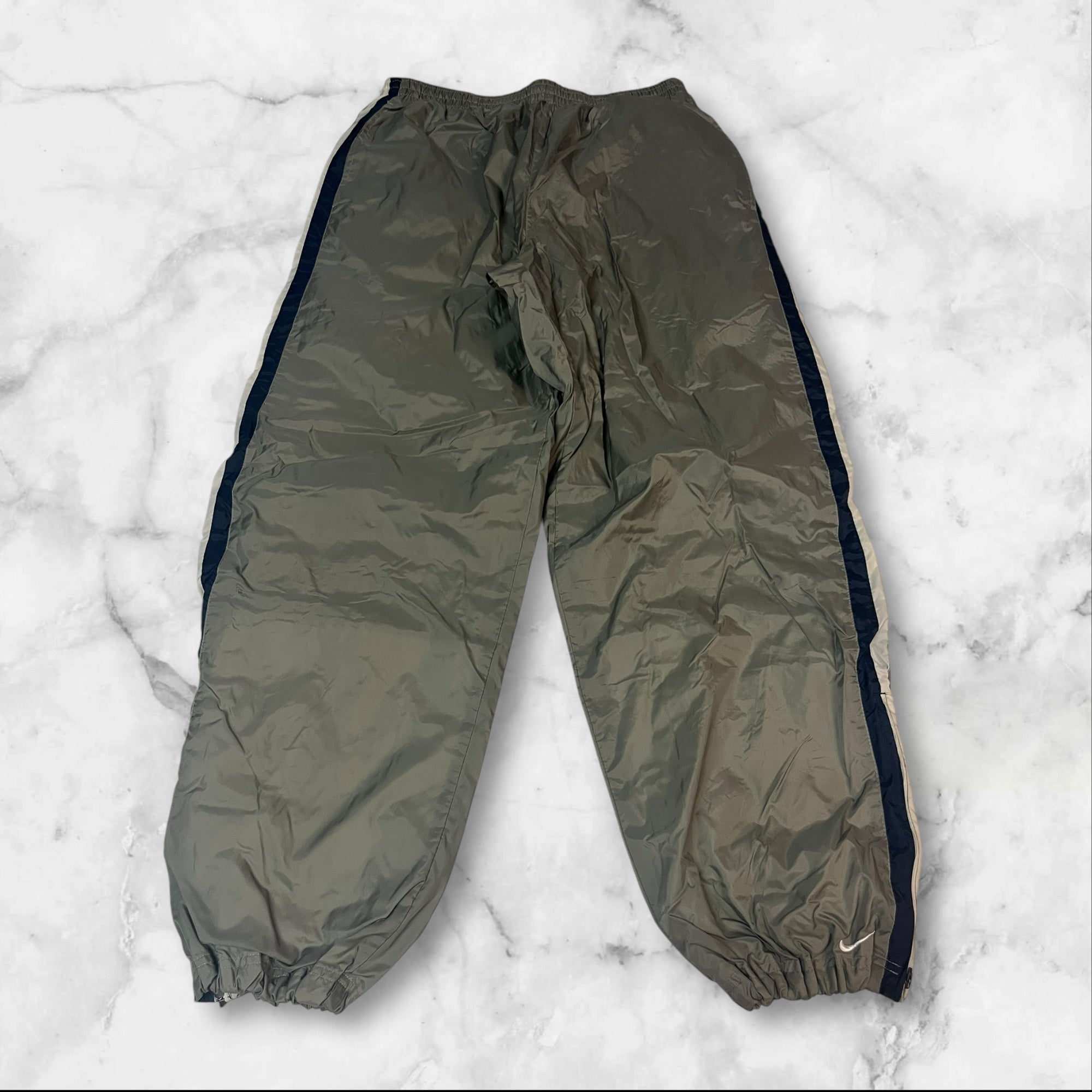 Vintage Nike Trackpants Xl fit M 2014
