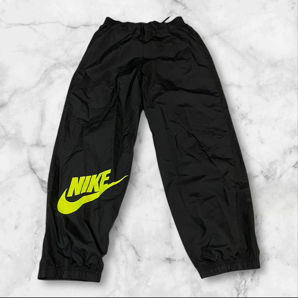 Nike Vintage Trackpants Baggy Nylon Stoff aus Regenjacke Kids XL fit XS 158