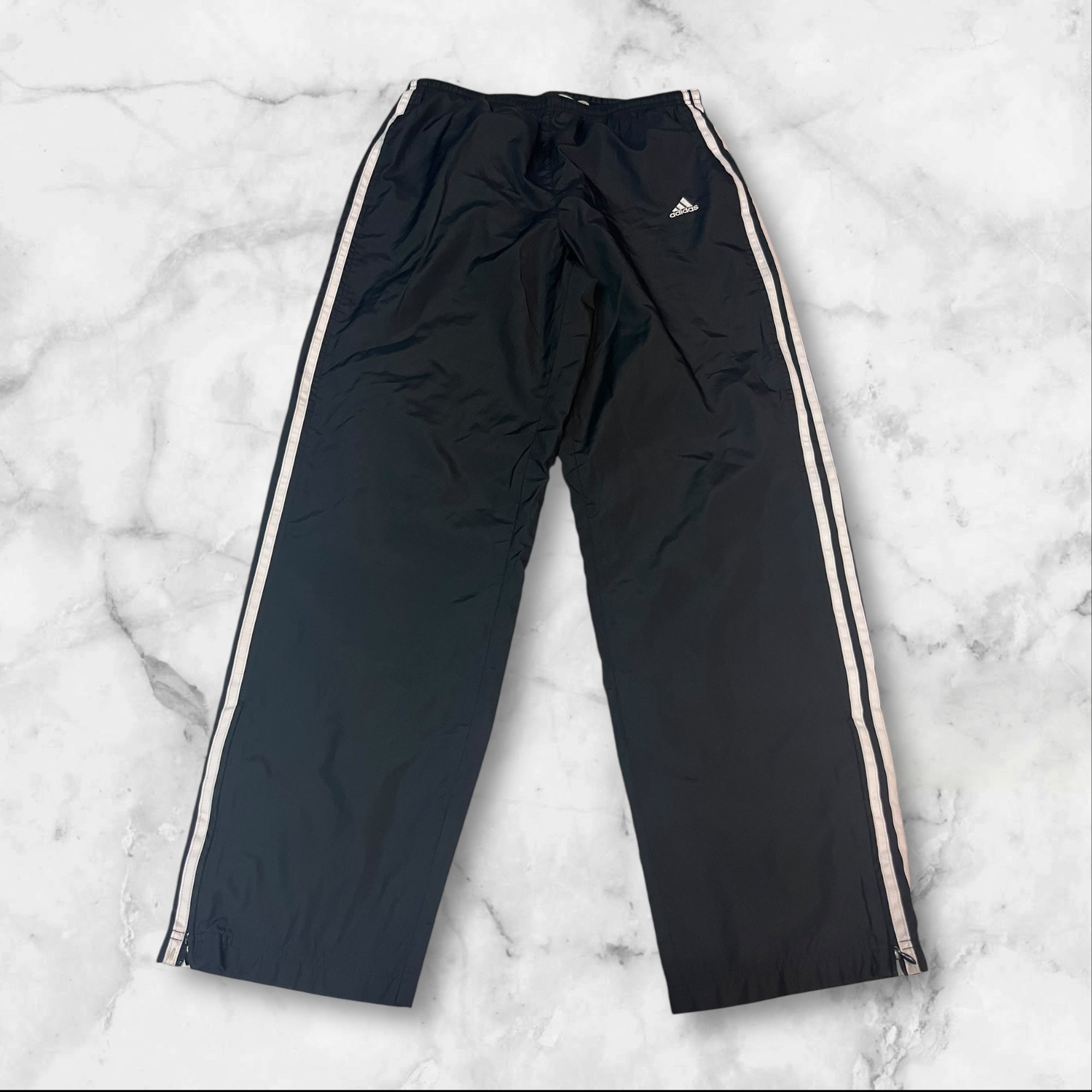 Vintage Adidas Trackpants L fit M 1830