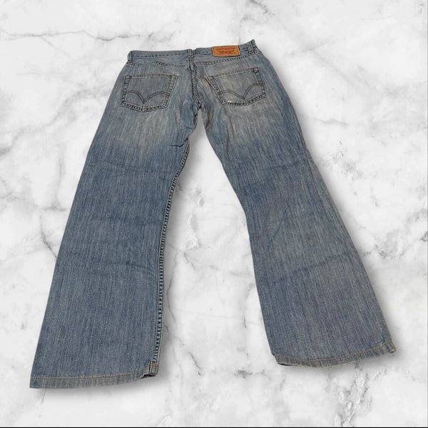 Levi’s Vintage Jeans 32/34 9502