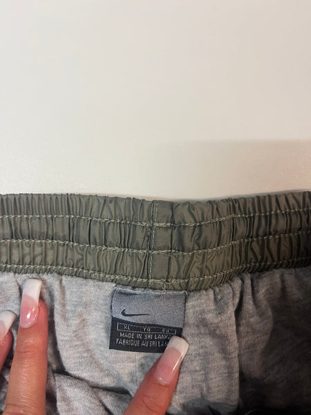 Vintage Nike Trackpants Xl fit M 2014