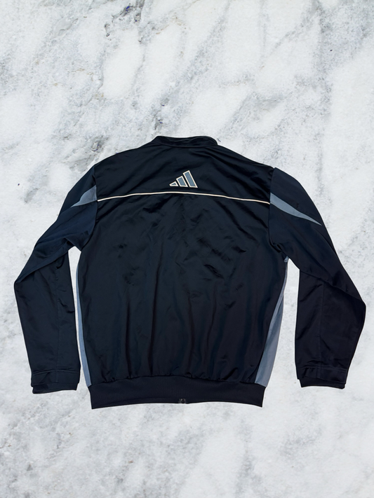 Adidas vintage Trackjacket L 5828