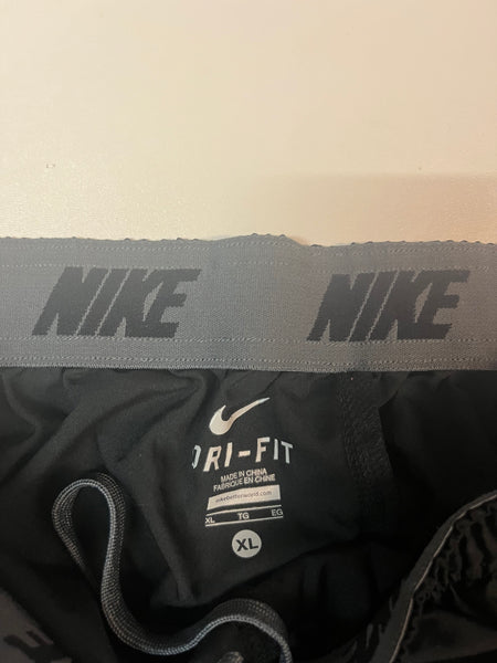 Vintage Nike Trackpants XL fit M 1915