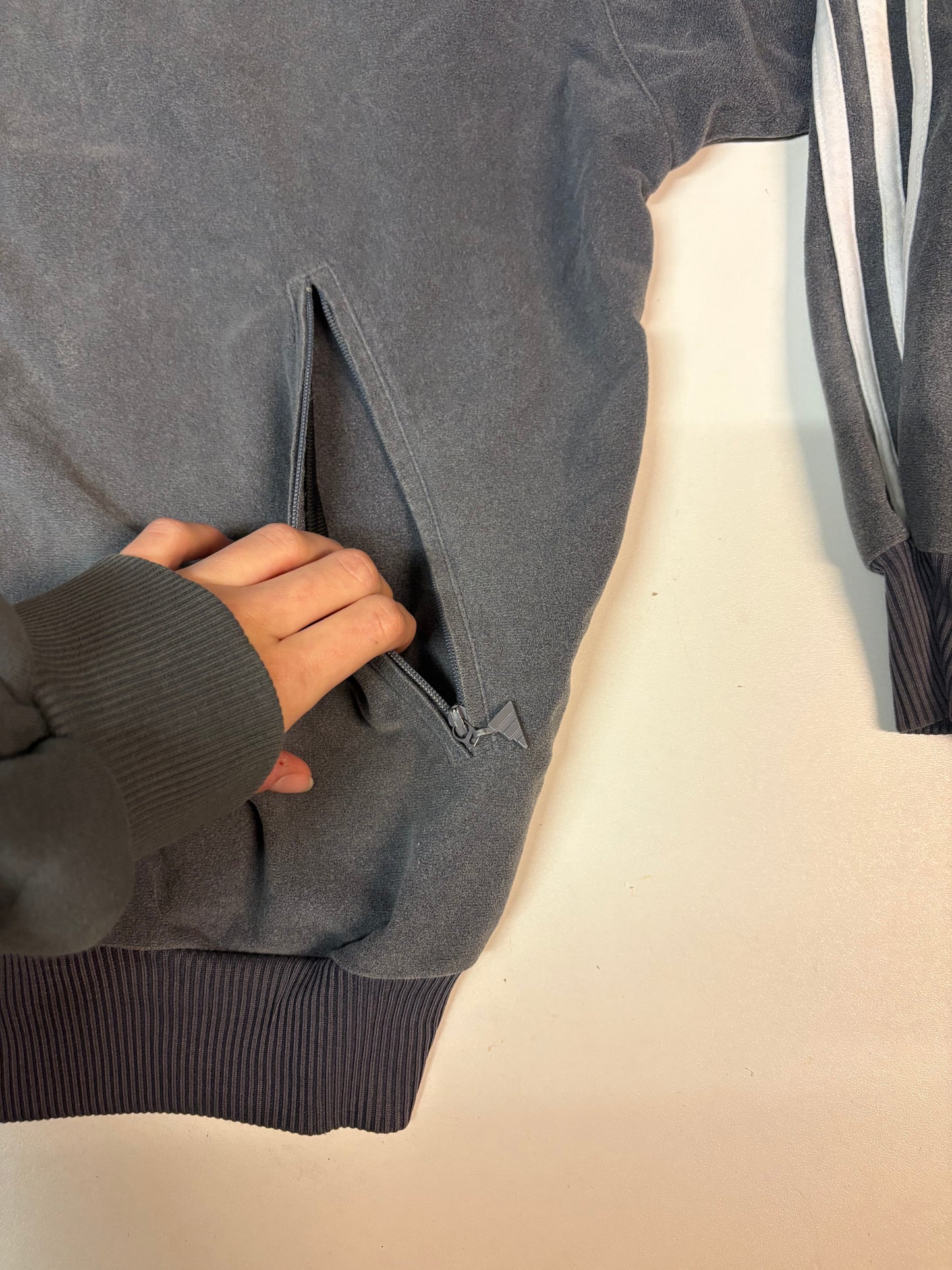 Adidas Vintage Trackjacket Stoff aus Samt S 5831