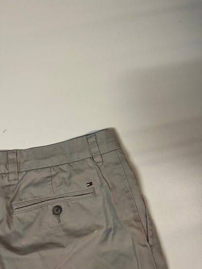 Vintage Tommy Hilfiger Shorts 34 3714