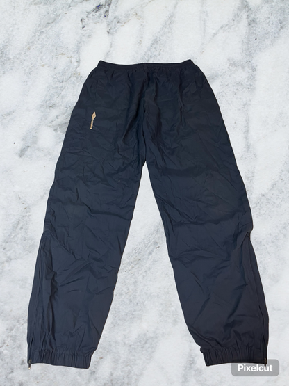 Vintage Umbro Trackpants 36 fit M 5627