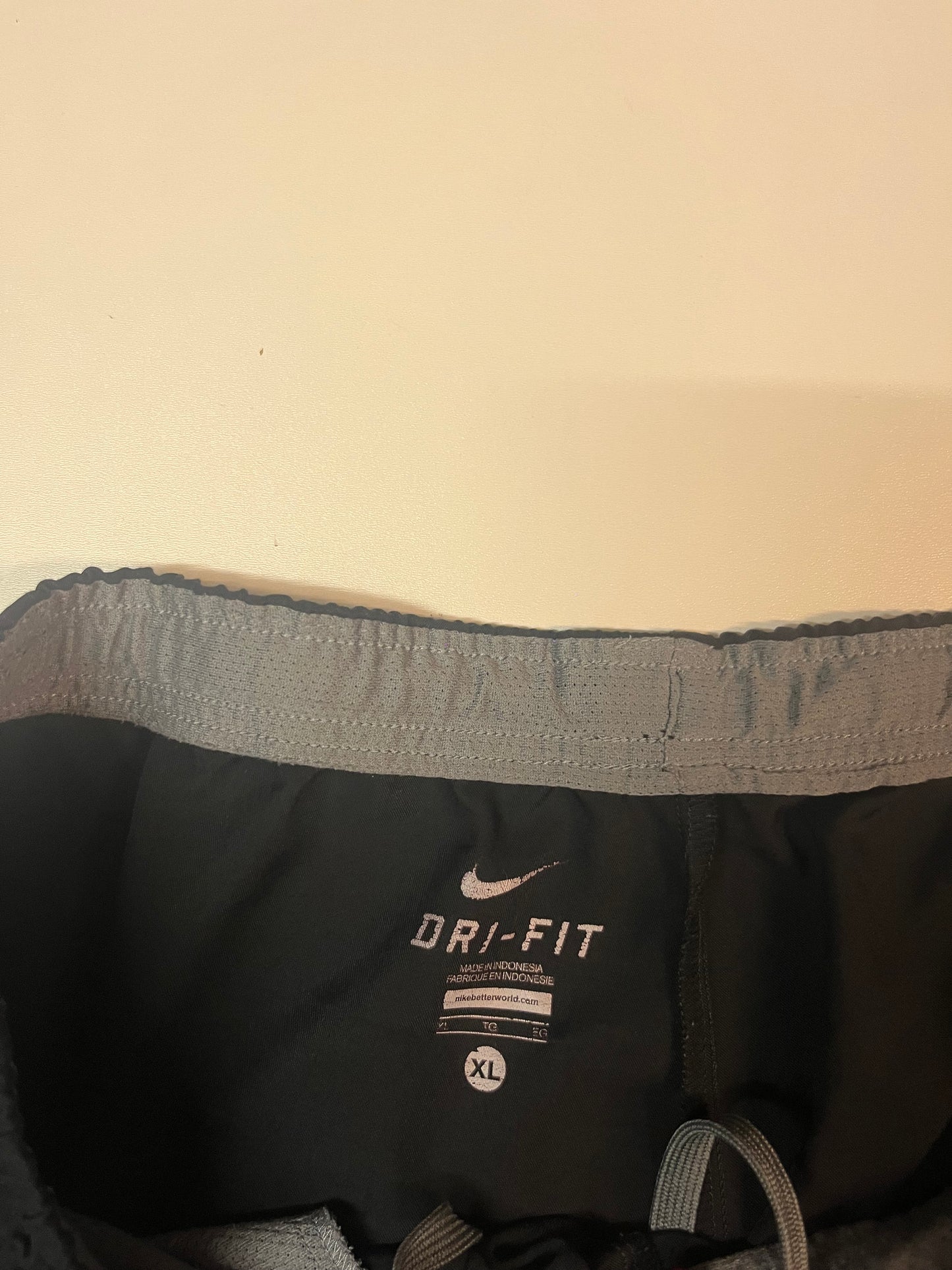 Vintage Nike Trackpants XL fit M 4883