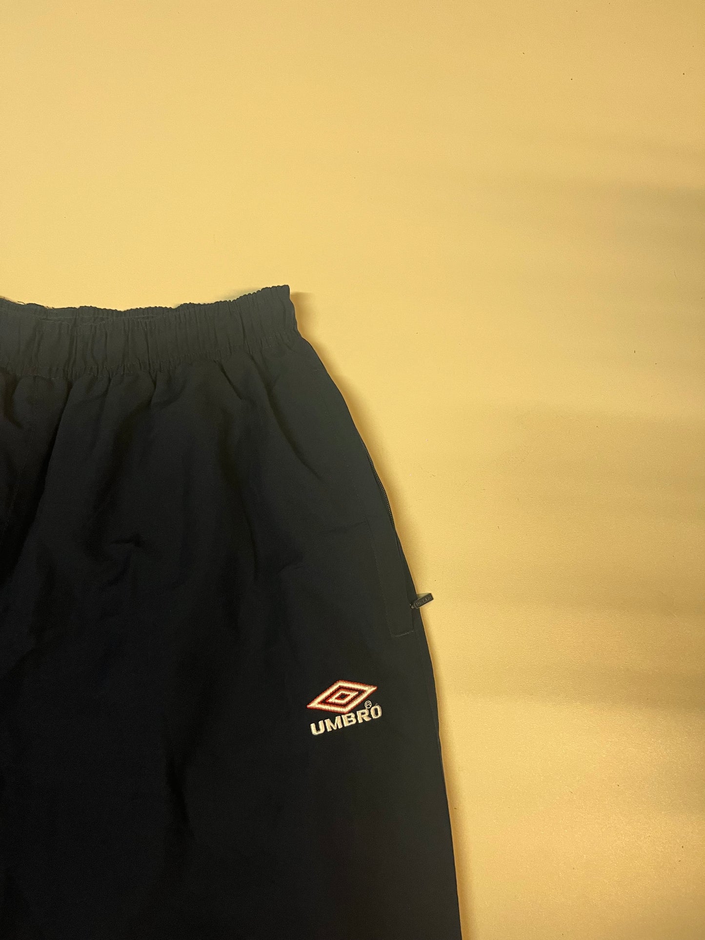 Vintage Umbro Trackpants M 3555