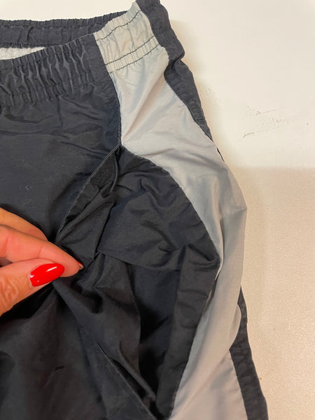 Nike Vintage Trackpants Baggy L 2240 Bund beschädigt
