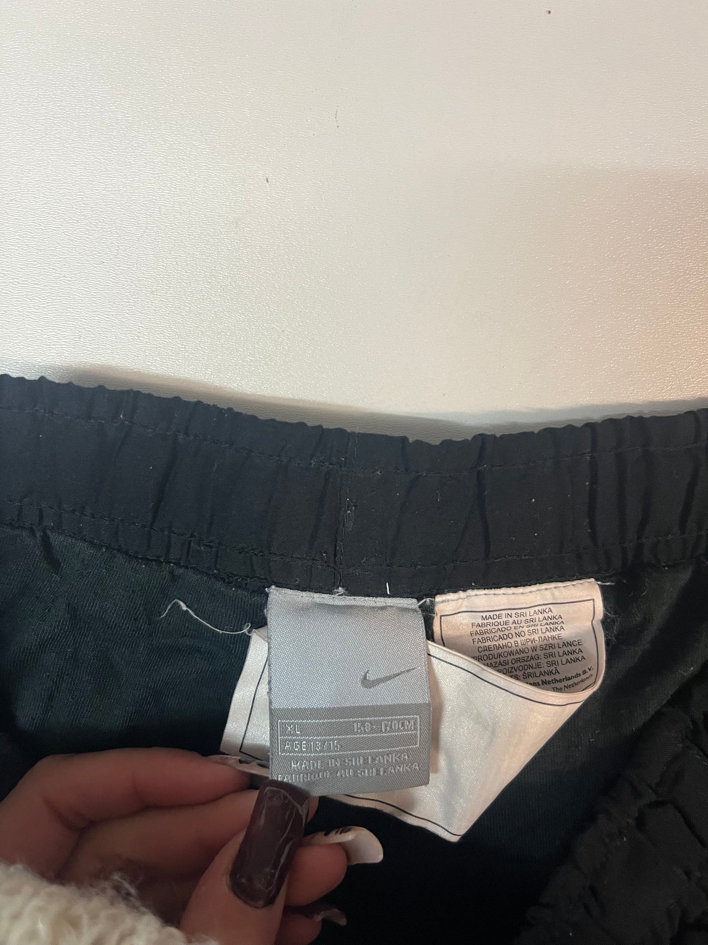 Vintage Nike Trackpants XL fit S - M 5520