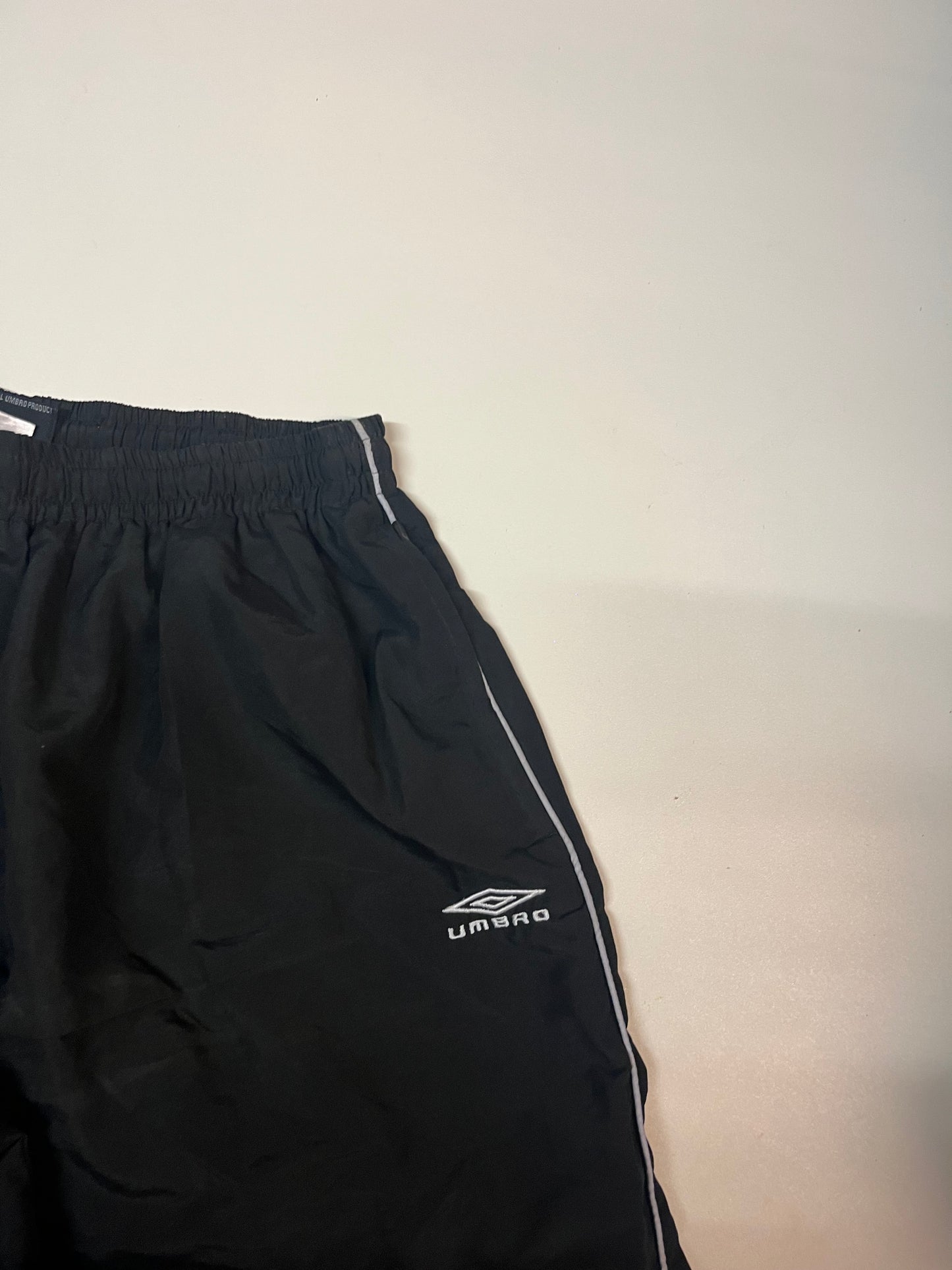 Vintage Umbro Trackpants XL fit S 5302