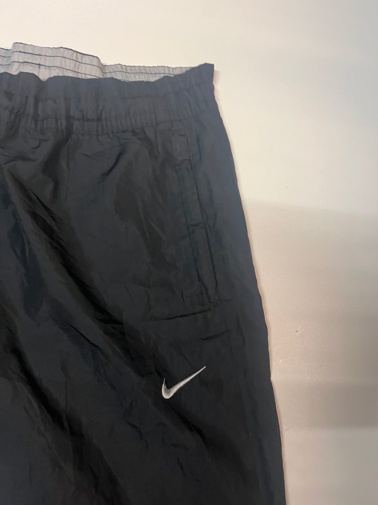Vintage Nike Trackpants L Bund beschädigt 4003