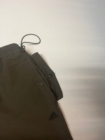 Vintage Adidas Trackpants XL fit L 4381