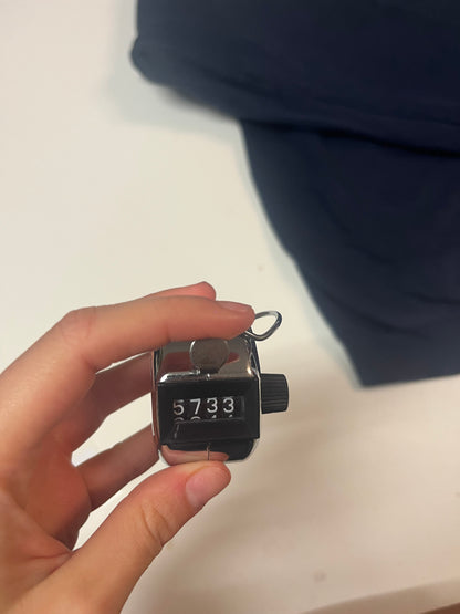 Vintage Reebok Sweatshirt XL fit M navy bestickt 5733