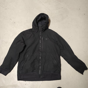 Nike Winterjacke L