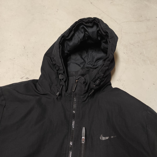 Nike Winterjacke L