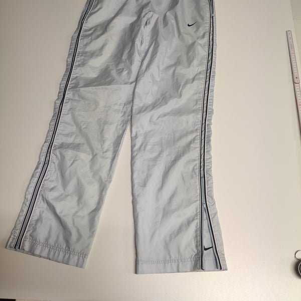 Nike Vintage Trackpants Babyblue  L Baggy Nylon Stoff aus Regenjacke #8109