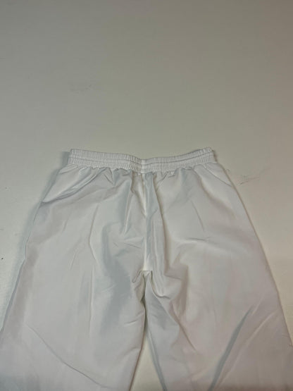 Entdecke unsere Vintage Track Pants von Nike und anderen Marken, erhältlich bei Valuxery.de - Dein Shop für trendige Vintage - Kleidung. Unsere Track Pants sind aus hochwertigen Materialien und