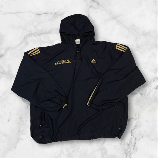 Entdecke unsere Vintage Track Pants von Nike und anderen Marken, erhältlich bei Valuxery.de - Dein Shop für trendige Vintage - Kleidung. Unsere Track Pants sind aus hochwertigen Materialien und