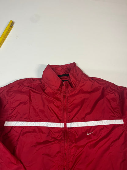 Entdecke unsere Vintage Track Pants von Nike und anderen Marken, erhältlich bei Valuxery.de - Dein Shop für trendige Vintage - Kleidung. Unsere Track Pants sind aus hochwertigen Materialien und