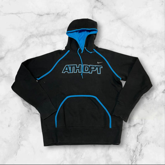 Entdecke unsere Vintage Track Pants von Nike und anderen Marken, erhältlich bei Valuxery.de - Dein Shop für trendige Vintage - Kleidung. Unsere Track Pants sind aus hochwertigen Materialien und