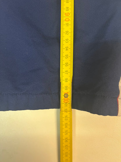 Entdecke unsere Vintage Track Pants von Nike und anderen Marken, erhältlich bei Valuxery.de - Dein Shop für trendige Vintage - Kleidung. Unsere Track Pants sind aus hochwertigen Materialien und
