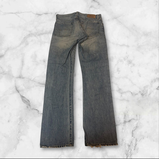 Entdecke unsere Vintage Track Pants von Nike und anderen Marken, erhältlich bei Valuxery.de - Dein Shop für trendige Vintage - Kleidung. Unsere Track Pants sind aus hochwertigen Materialien und