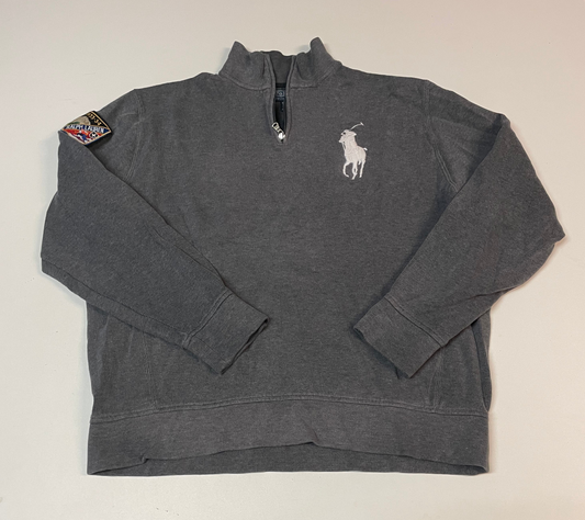 Entdecke unsere Vintage Track Pants von Nike und anderen Marken, erhältlich bei Valuxery.de - Dein Shop für trendige Vintage - Kleidung. Unsere Track Pants sind aus hochwertigen Materialien und