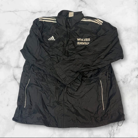 Entdecke unsere Vintage Track Pants von Nike und anderen Marken, erhältlich bei Valuxery.de - Dein Shop für trendige Vintage - Kleidung. Unsere Track Pants sind aus hochwertigen Materialien und