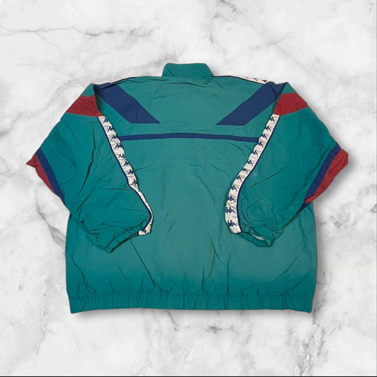 Entdecke unsere Vintage Track Pants von Nike und anderen Marken, erhältlich bei Valuxery.de - Dein Shop für trendige Vintage - Kleidung. Unsere Track Pants sind aus hochwertigen Materialien und