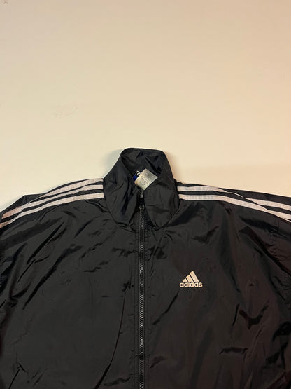 Entdecke unsere Vintage Track Pants von Nike und anderen Marken, erhältlich bei Valuxery.de - Dein Shop für trendige Vintage - Kleidung. Unsere Track Pants sind aus hochwertigen Materialien und